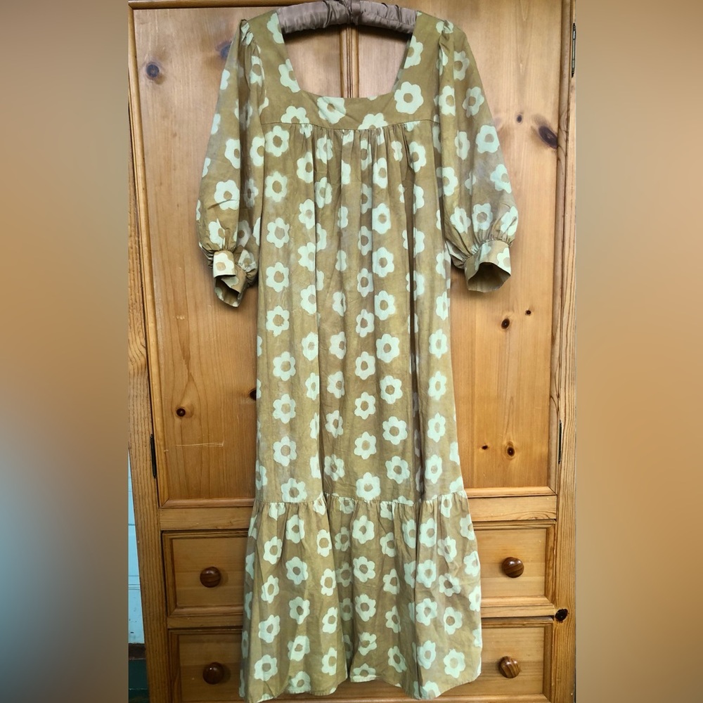 Sunshine Daisy Bianca dress